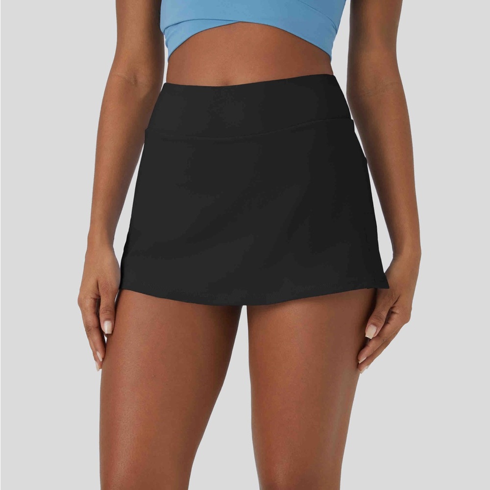 Halarah Women's Black Skort